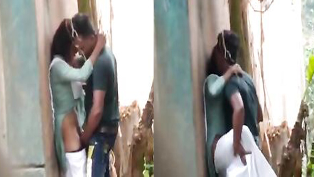 Indian College Girl Outdoor Fucking Viral Porn